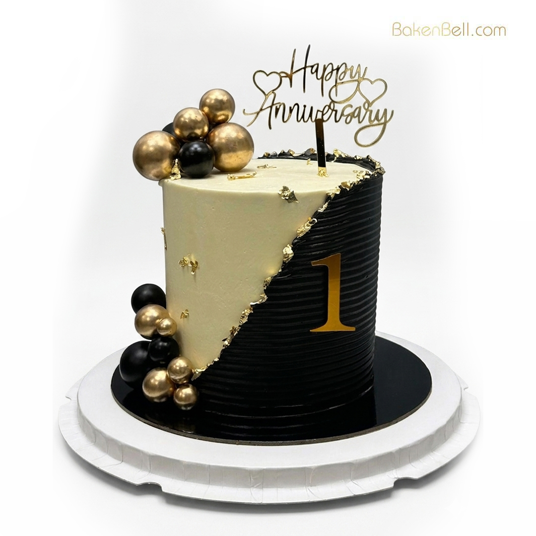 CAKE Luxury 1st Anniversary Cake - Image 1